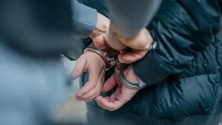 Bareskrim Polri Tangkap Dua WN India Terkait Sindikat Penyelundupan Emas Ilegal ke Dubai