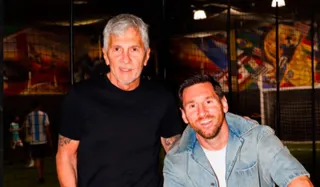 Pesan Dukungan Cristiano Ronaldo untuk Lionel Messi atas Berpulangnya Sang Ayah