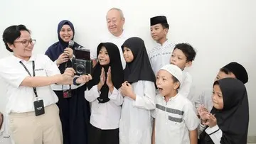 Ketika Sebuah Foto Keluarga Menjadi Hadiah untuk Masa Depan