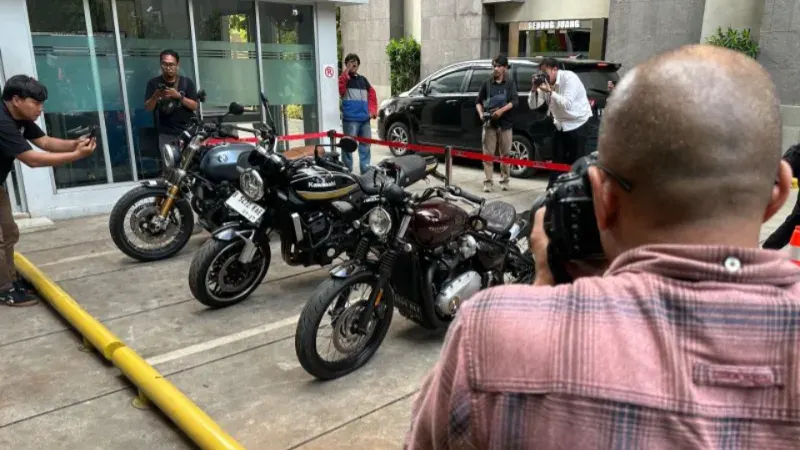 KPK Sita Tiga Moge Terkait Kasus Korupsi di Bea Cukai