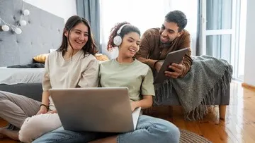 MK, Kuota Hangus adalah Penguasaan Sepihak atas 'Harta' Digital Rakyat