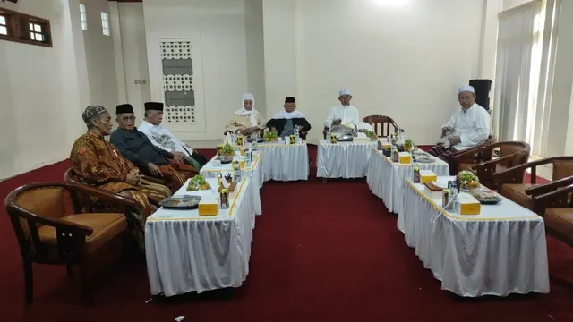 Kiai Sepuh Serukan Muktamirin Jaga Marwah dan Hindari Pertikaian di Muktamar NU