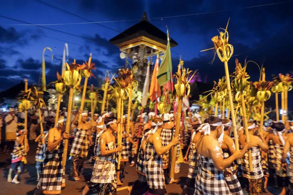 Panduan Spiritual Umat Hindu, Inilah Kalender Bali Agustus 2026 Lengkap dengan Wuku dan Hari Raya