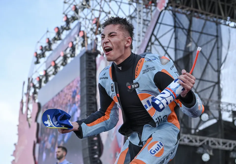 Raul Fernandez Menang di MotoGP Inggris 2026