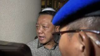 Tanpa Rompi Tahanan, Eks Jampidsus Febrie Adriansyah Digelandang ke Rutan KPK