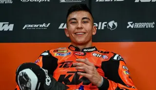 Raul Fernandez Juarai MotoGP Inggris 2026 di Sirkuit Silverstone