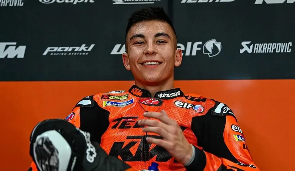 Raul Fernandez Juarai MotoGP Inggris 2026 di Sirkuit Silverstone