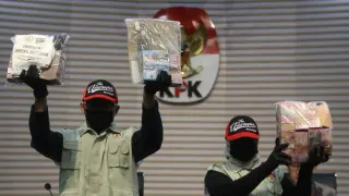 Penggeledahan Kasus Unsoed, KPK Sita Dokumen dan Alat Elektronik