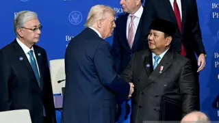 Dampak Kebijakan Tarif Impor Donald Trump Mulai Mengguncang Rantai Pasok Global