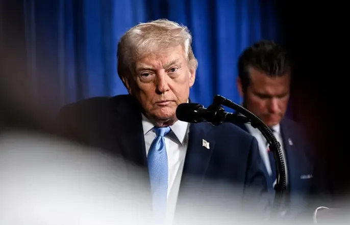 Trump Baca Sinyal Baru dari Teheran, Tapi Belum Lepas Pelatuk Perang